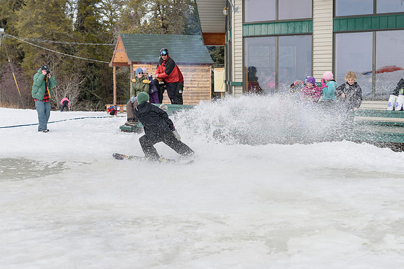 Dryden Skihill SB032915-3-9278
