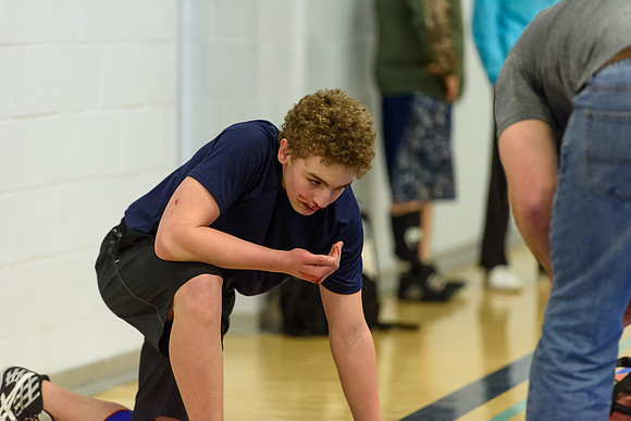 Wrestling DHS 011516-3-2331