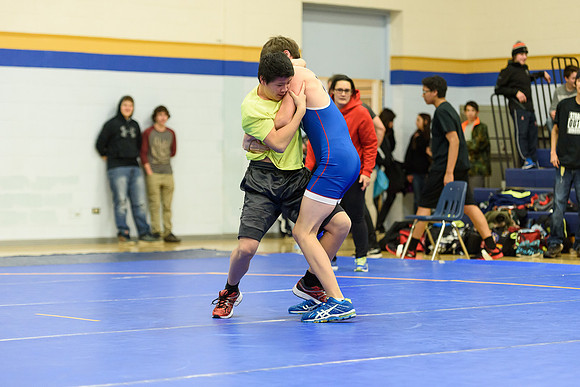 Wrestling DHS 011516-3-2829