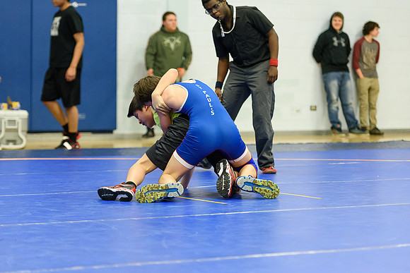 Wrestling DHS 011516-3-2833