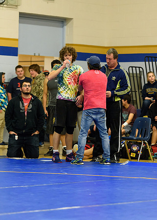 Wrestling DHS 011516-3-2161