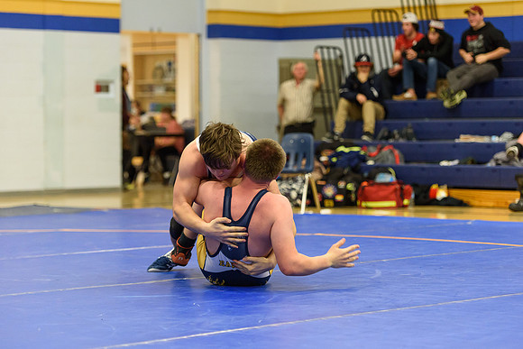 Wrestling DHS 011516-3-3837