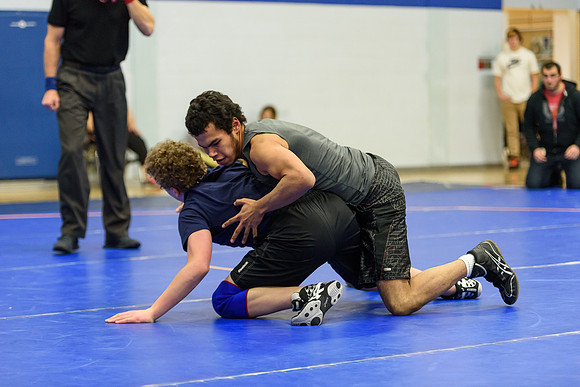 Wrestling DHS 011516-3-2275