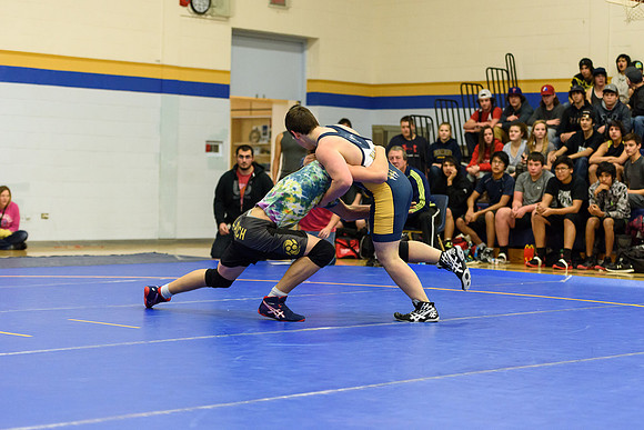 Wrestling DHS 011516-3-2224