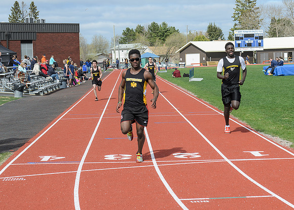 DHS Track NW Invitational 050815-1-2080