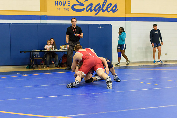 Wrestling DHS 011516-3-2688