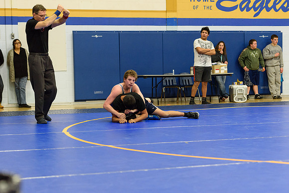 Wrestling DHS 011516-3-3630