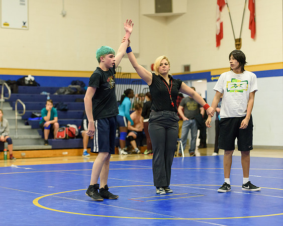 Wrestling DHS 011516-3-2877