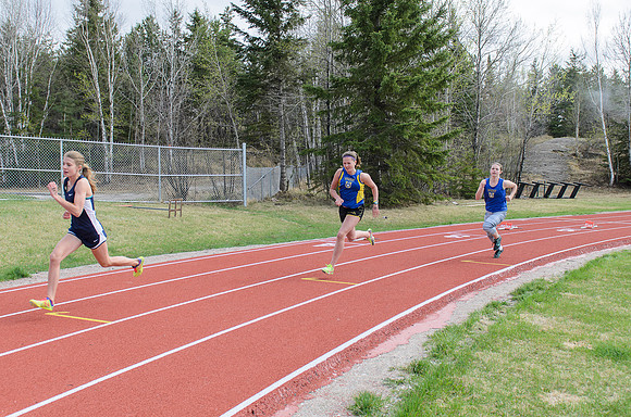 DHS Track NW Invitational 050815-1-2047