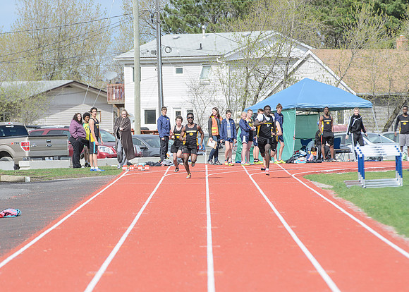 DHS Track NW Invitational 050815-0-5030