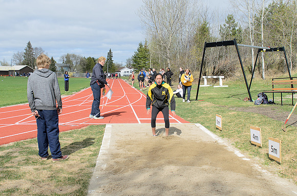 DHS Track NW Invitational 050815-1-2056