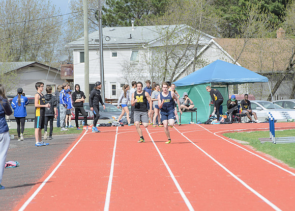 DHS Track NW Invitational 050815-0-5044