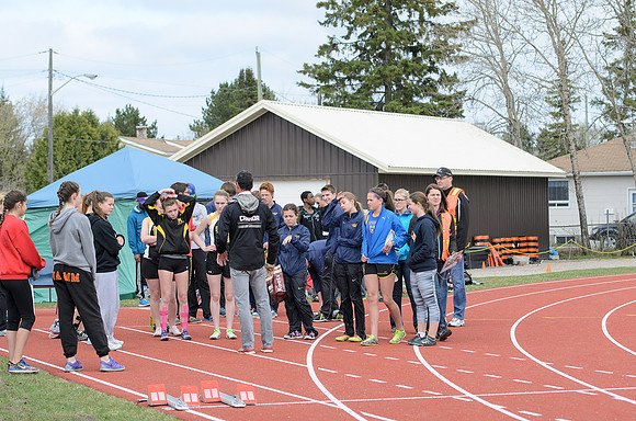 DHS Track NW Invitational 050815-0-4981