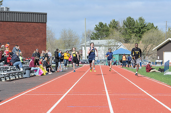 DHS Track NW Invitational 050815-0-5018
